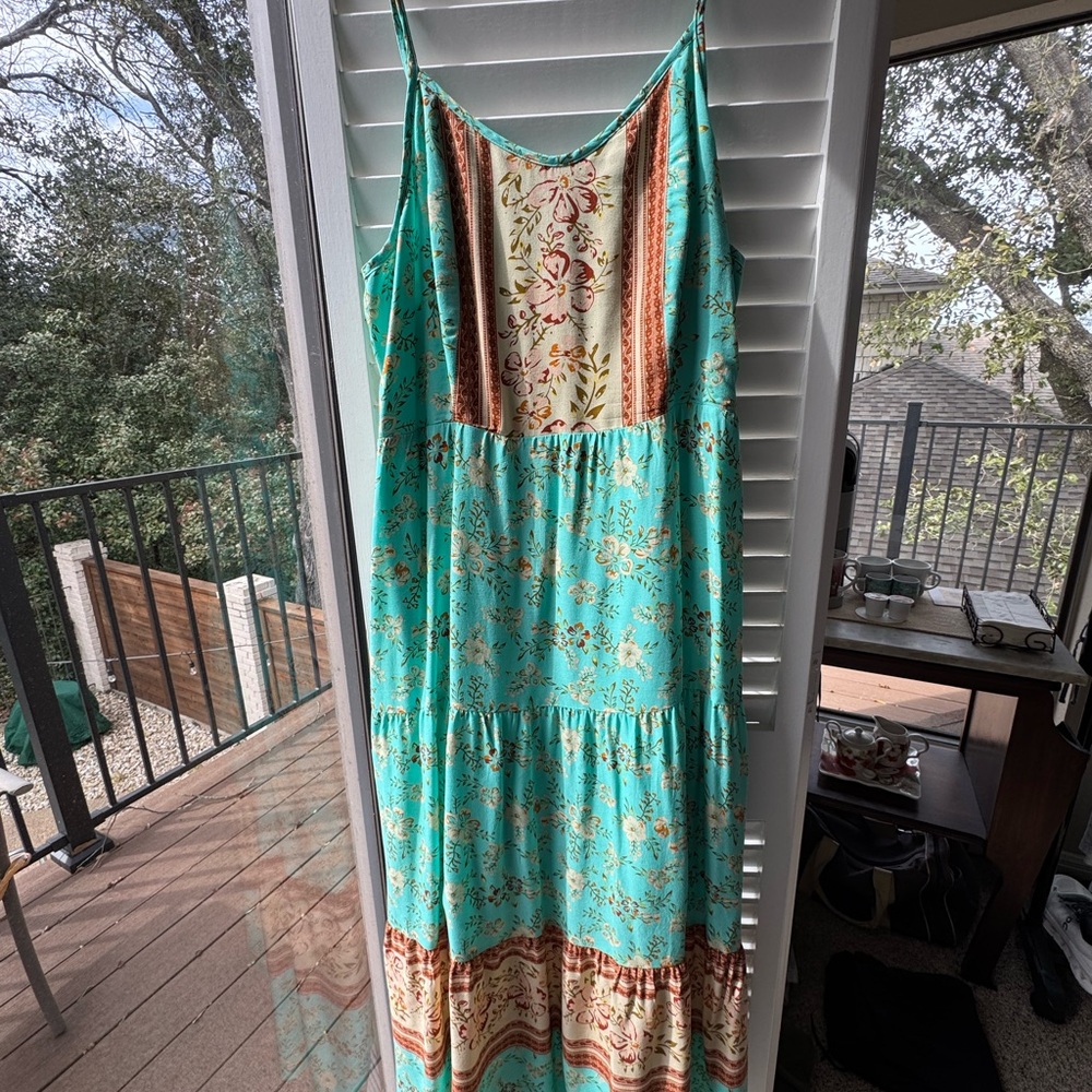 Floral Maxi Dress in Teal and Cream. BOHO chic